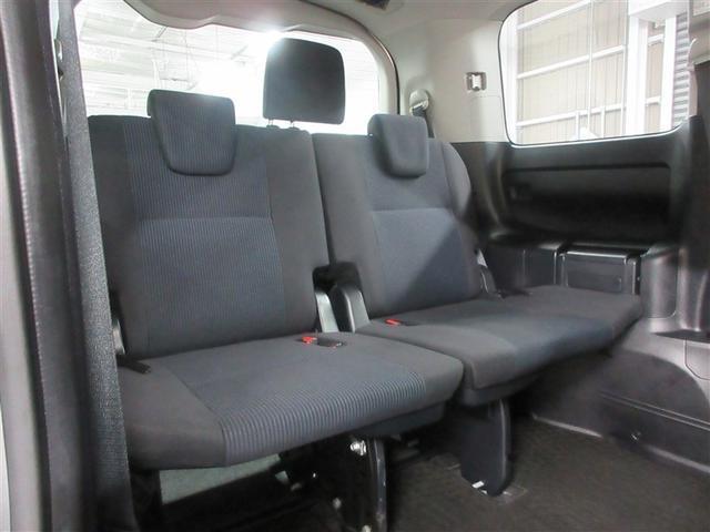 ヴォクシー X フルセグ メモリーナビ DVD再生 後席モニター バックカメラ ETC 電動スライドドア ウオークスルー 乗車定員8人 3列シート 記録簿(35枚目)