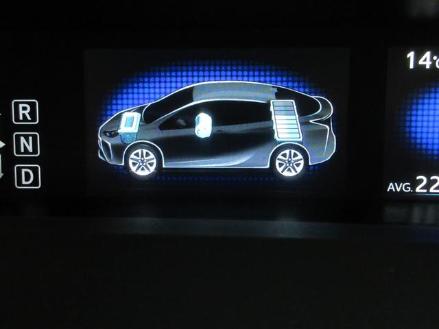 プリウス Ａツーリングセレクション　フルセグ　メモリーナビ　ＤＶＤ再生　バックカメラ　衝突被害軽減システム　ＥＴＣ　ドラレコ　ＬＥＤヘッドランプ　記録簿（10枚目）