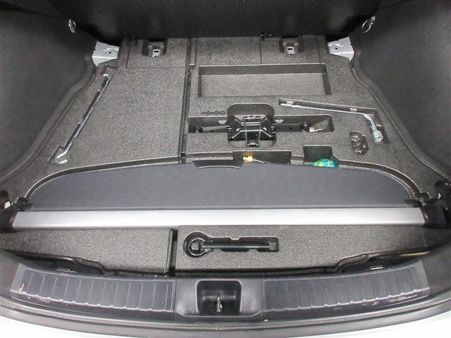 プリウス Ａツーリングセレクション　フルセグ　メモリーナビ　ＤＶＤ再生　バックカメラ　衝突被害軽減システム　ＥＴＣ　ドラレコ　ＬＥＤヘッドランプ　記録簿（39枚目）