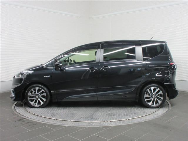 シエンタ ハイブリッドＧ　クエロ　フルセグ　メモリーナビ　ＤＶＤ再生　バックカメラ　衝突被害軽減システム　ＥＴＣ　ドラレコ　両側電動スライド　ＬＥＤヘッドランプ　ウオークスルー　乗車定員７人　３列シート　フルエアロ　記録簿（3枚目）