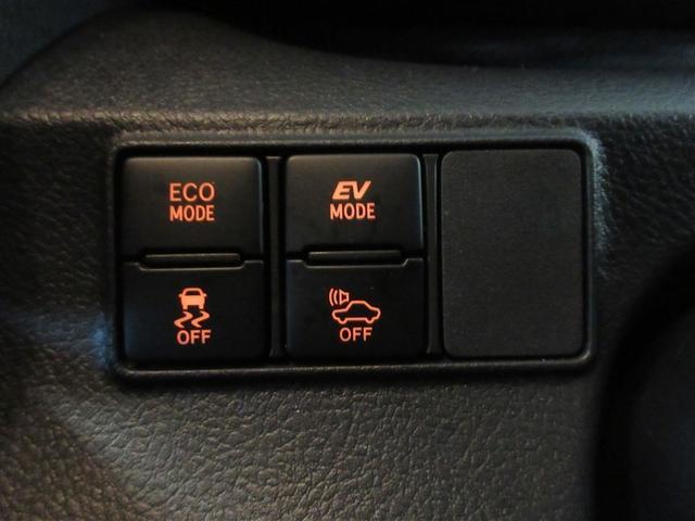 シエンタ ハイブリッドＧ　クエロ　フルセグ　メモリーナビ　ＤＶＤ再生　バックカメラ　衝突被害軽減システム　ＥＴＣ　ドラレコ　両側電動スライド　ＬＥＤヘッドランプ　ウオークスルー　乗車定員７人　３列シート　フルエアロ　記録簿（23枚目）