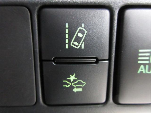 アクア クロスオーバー　フルセグ　メモリーナビ　ＤＶＤ再生　バックカメラ　衝突被害軽減システム　ＥＴＣ　ＬＥＤヘッドランプ　記録簿（24枚目）