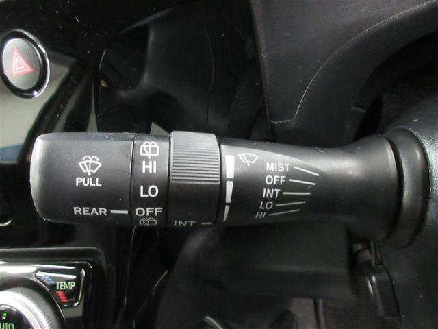 アクア クロスオーバー　フルセグ　メモリーナビ　ＤＶＤ再生　バックカメラ　衝突被害軽減システム　ＥＴＣ　ＬＥＤヘッドランプ　記録簿（25枚目）