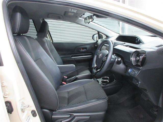 アクア クロスオーバー　フルセグ　メモリーナビ　ＤＶＤ再生　バックカメラ　衝突被害軽減システム　ＥＴＣ　ＬＥＤヘッドランプ　記録簿（31枚目）