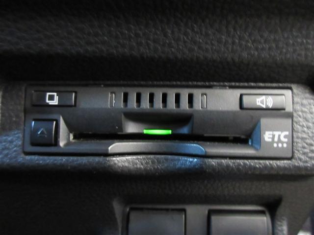 ���������X���[�Y�ɒʉ߂ł���d�s�b�������Ă��܂��B�[�Ԏ��Z�b�g�A�b�v�o�^���K�v�ł��B�i�L���j