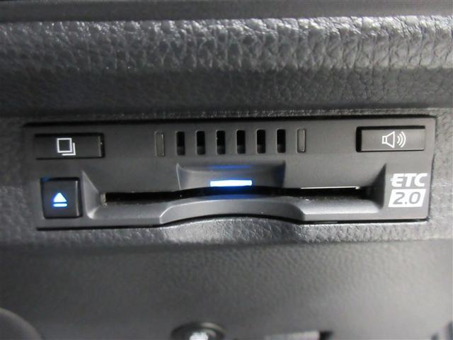 ���������X���[�Y�ɒʉ߂ł���d�s�b�������Ă��܂��B�[�Ԏ��Z�b�g�A�b�v�o�^���K�v�ł��B�i�L���j