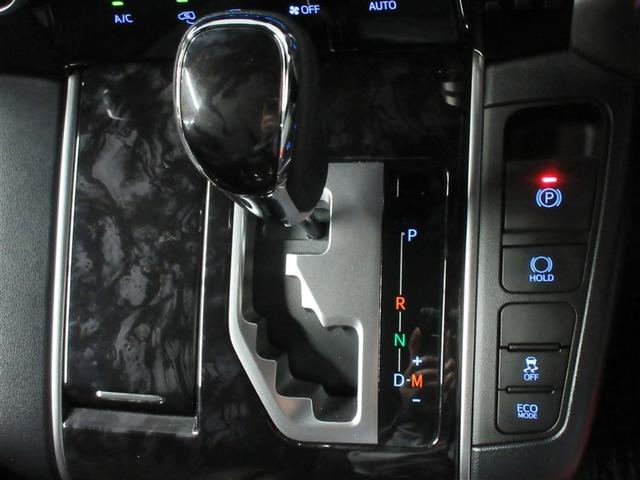 アルファード ２．５Ｓ　タイプゴールド　サンルーフ　フルセグ　バックカメラ　衝突被害軽減システム　ＥＴＣ　ドラレコ　両側電動スライド　ＬＥＤヘッドランプ　乗車定員７人　３列シート（18枚目）