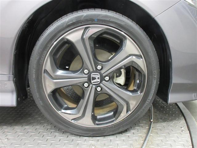 ジェイド ＲＳ・ホンダセンシング　フルセグ　メモリーナビ　ＤＶＤ再生　バックカメラ　衝突被害軽減システム　ＥＴＣ　ドラレコ　ＬＥＤヘッドランプ（6枚目）