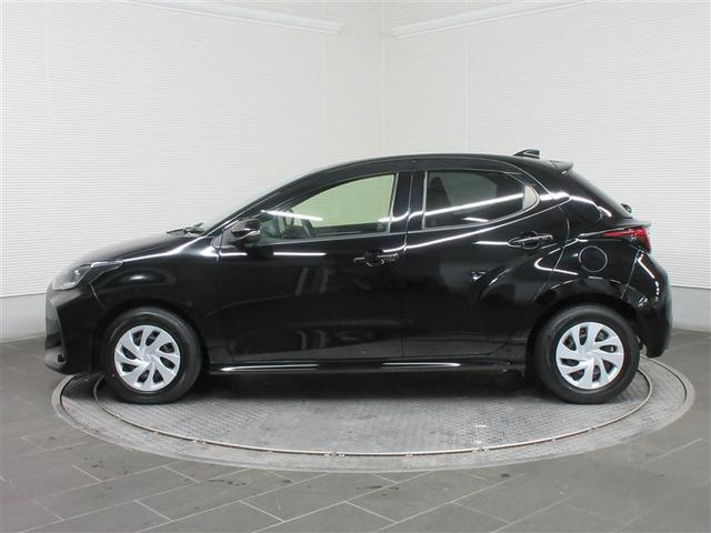 ヤリス Ｇ　フルセグ　ＤＶＤ再生　バックカメラ　衝突被害軽減システム　ＥＴＣ　ドラレコ（4枚目）