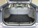 トランクはゆとりがあります。日常のお買いものにも十分な容量。