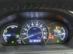 スピードメーターです。走行距離は実際の車両でご確認ください。 7
