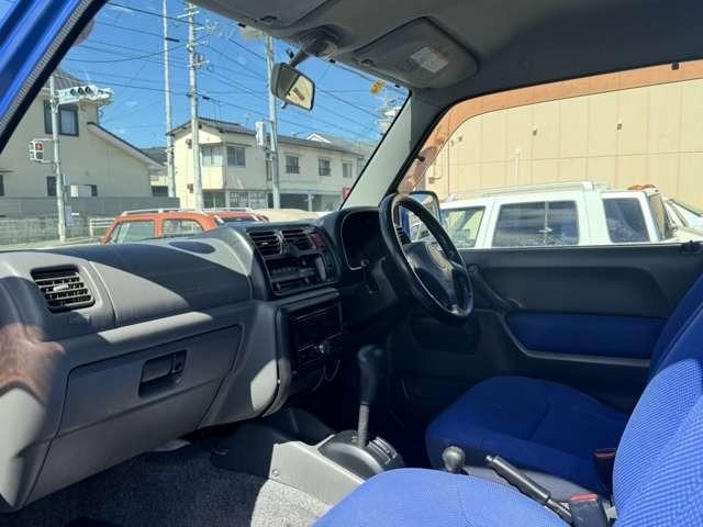 ジムニー ＦＩＳフリースタイルワールドカップリミテッド　４ＷＤ　リフトアップ　オートマ（11枚目）