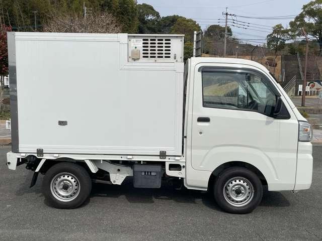 ハイゼットトラック スタンダード　３方開　冷蔵冷凍車　２００Ｖ　バックカメラ　オートマ（4枚目）