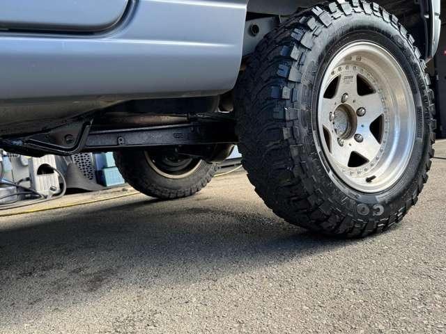 ジムニー ＦＩＳフリースタイルワールドカップリミテッド　４ＷＤ　足回り新品　３インチリフトアップ（24枚目）