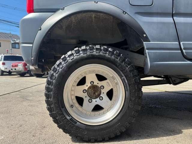 ジムニー ＦＩＳフリースタイルワールドカップリミテッド　４ＷＤ　足回り新品　３インチリフトアップ（25枚目）