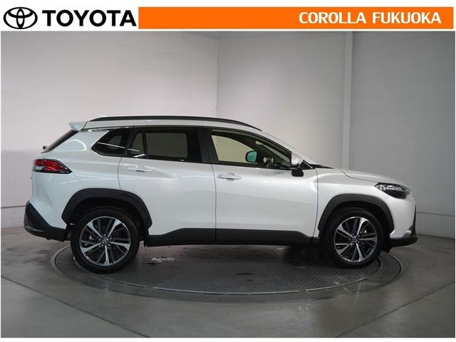 カローラクロス ハイブリッド　Ｚ　衝突被害軽減システム　メモリーナビ　フルセグ　ＥＴＣ　バックカメラ　ドラレコ　キーレス　スマートキー　盗難防止装置（9枚目）