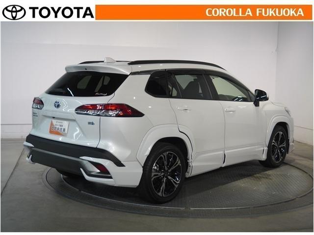 ロングラン保証は、１年間走行距離無制限のロングラン保証付。「カローラ福岡サービス認証工場」でサービスを受けられます。