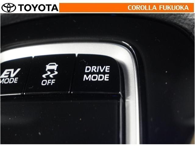 ドライブモードセレクトスイッチにより、走行・使用状況に合った走行特性を選択できます。