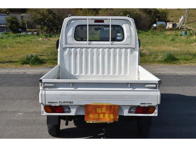 クリッパートラック ＳＤ　車検令和８年１月　タイミングベルト交換済み　エアコン　マニュアル　パワステ　エアバック　ラジオ　レベライザー（10枚目）