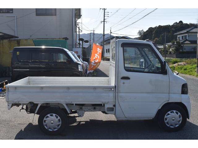 クリッパートラック ＳＤ　車検令和８年１月　タイミングベルト交換済み　エアコン　マニュアル　パワステ　エアバック　ラジオ　レベライザー（11枚目）