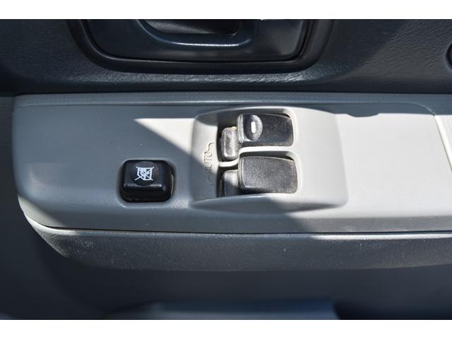 ミニキャブバン ＤＸ　車検令和７年１２月　タイミングベルト交換済み　５速マニュアル　エアコン　パワステ　パワーウィンドウ　エアバック　ハイルーフ（19枚目）