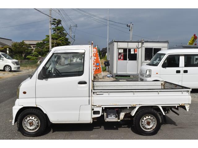 ミニキャブトラック Ｖタイプ　車検令和９年２月２２日　４ＷＤ　エアコン　５速マニュアル　タイミングベルト交換済み　パワステ　ラジオ（12枚目）