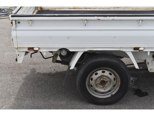 ミニキャブトラック Ｖタイプ　車検令和９年２月２２日　４ＷＤ　エアコン　５速マニュアル　タイミングベルト交換済み　パワステ　ラジオ（30枚目）