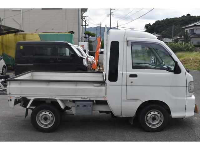 ハイゼットトラック ジャンボ　車検令和８年９月　４ＷＤ　エアコン　５速マニュアル　ドライブレコーダー　パワステ（11枚目）