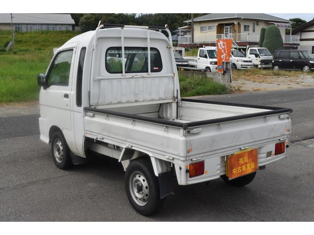 ハイゼットトラック ジャンボ　車検令和８年９月　４ＷＤ　エアコン　５速マニュアル　ドライブレコーダー　パワステ（15枚目）