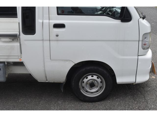ハイゼットトラック ジャンボ　車検令和８年９月　４ＷＤ　エアコン　５速マニュアル　ドライブレコーダー　パワステ（28枚目）