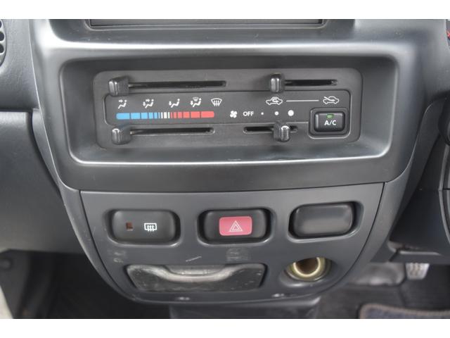 ハイゼットカーゴ スペシャル　車検令和９年５月１７日　タイミングベルト交換済み　オートマ　エアコン　パワステ　エアバック　ラジオ　キャンプ　アマゾン（19枚目）