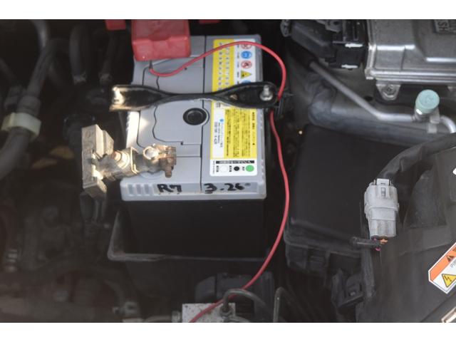 スペーシアカスタム ＸＳ　車検令和９年３月　ナビ　ＴＶフルセグ　ＥＴＣ　両側パワースライドドア　オートエアコン　タイミングチェーン　パワステ　パワーウィンドウ　エアバック　ＡＢＳ　フォグ　プッシュスタート　純正アルミホイール（17枚目）