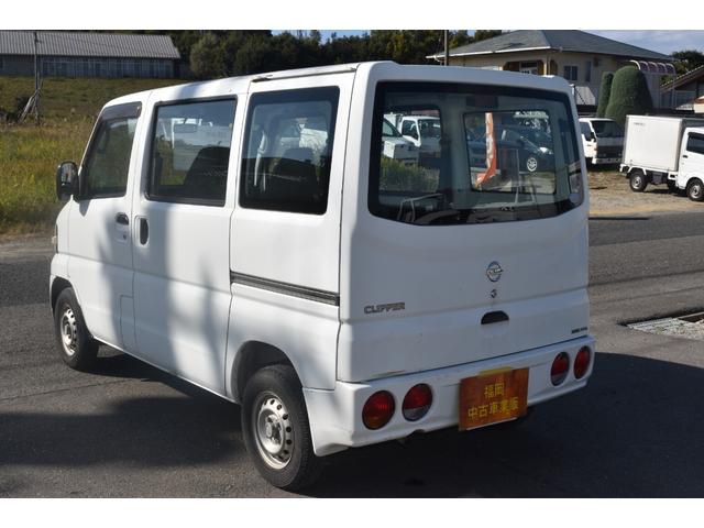 クリッパーバン ＳＤ　車検令和９年２月２５日　タイミングベルト交換済み　５速マニュアル　エアコン　エアバック　ラジオ　アマゾン　サーフィン　キャンプ　釣り　車中泊（14枚目）