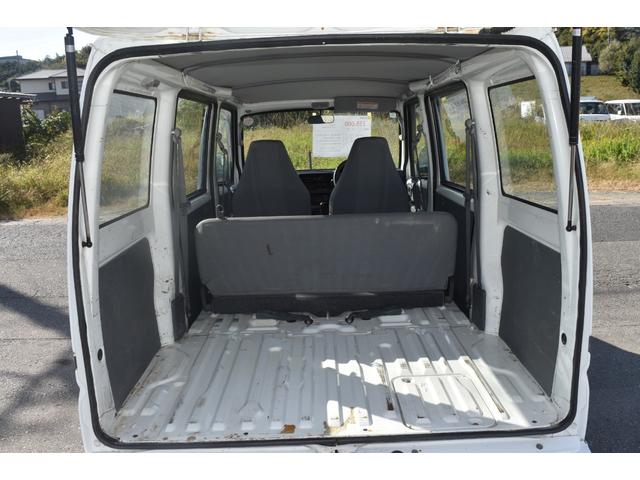 クリッパーバン ＳＤ　車検令和９年２月２５日　タイミングベルト交換済み　５速マニュアル　エアコン　エアバック　ラジオ　アマゾン　サーフィン　キャンプ　釣り　車中泊（25枚目）