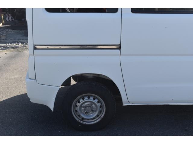 クリッパーバン ＳＤ　車検令和９年２月２５日　タイミングベルト交換済み　５速マニュアル　エアコン　エアバック　ラジオ　アマゾン　サーフィン　キャンプ　釣り　車中泊（33枚目）