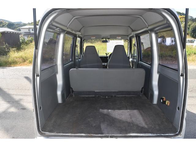 クリッパーバン ＤＸ　４ＷＤ　タイミングベルト交換済み　ハイルーフ　エアコン　エアバック　パワステ　５速マニュアル　アマゾン　サーフィン　キャンプ　釣り　車中泊（26枚目）