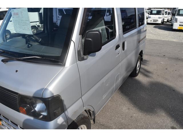 クリッパーバン ＤＸ　４ＷＤ　タイミングベルト交換済み　ハイルーフ　エアコン　エアバック　パワステ　５速マニュアル　アマゾン　サーフィン　キャンプ　釣り　車中泊（29枚目）