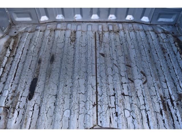 ハイゼットカーゴ デッキバンG 車検令和9年9月 デッキバン オートマ エアコン タイミングチェーン パワステ エアバック パワーウィンドウ ラジオ(27枚目)