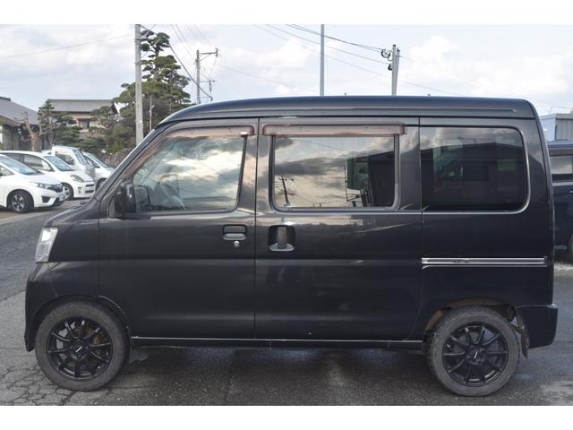 ハイゼットカーゴ クルーズ 車検令和8年8月28日 4WD 社外アルミホイール エアコン エアバック パワステ パワーウィンドウ ハイルーフ 5速マニュアル(13枚目)