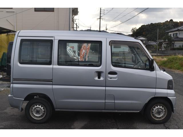 ミニキャブバン ＣＤ　オートマ　エアコン　エアバック　パワステ　ＥＴＣ　タイミングベルト交換済み　ラジオ　ハイルーフ（17枚目）
