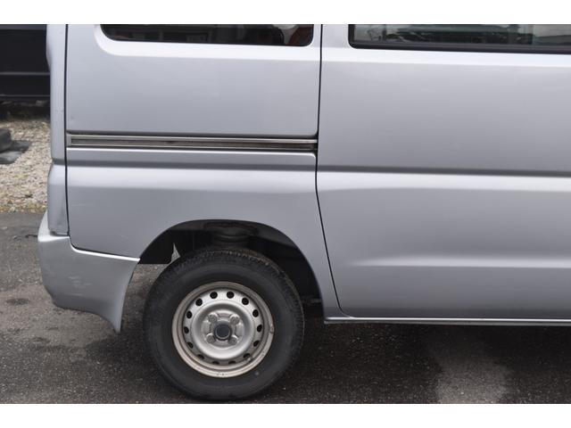 ミニキャブバン ＣＤ　オートマ　エアコン　エアバック　パワステ　ＥＴＣ　タイミングベルト交換済み　ラジオ　ハイルーフ（30枚目）