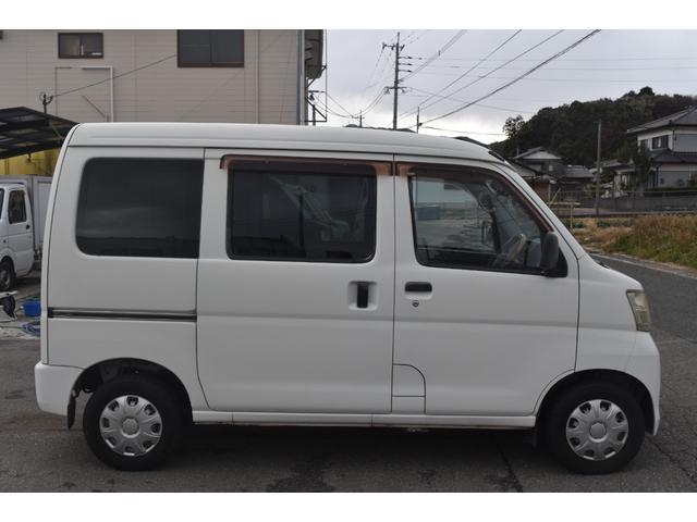 ハイゼットカーゴ ＤＸ　車検令和９年２月　オートマ　パワステ　パワーウィンドウ　エアコン　エアバック　ハイルーフ（17枚目）