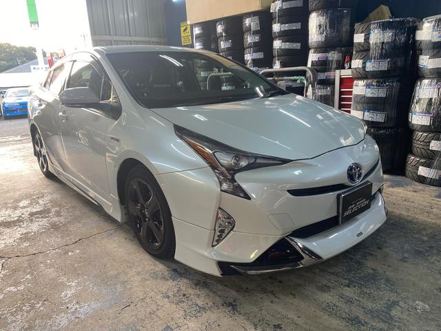 プリウス Ｓツーリングセレクション（2枚目）