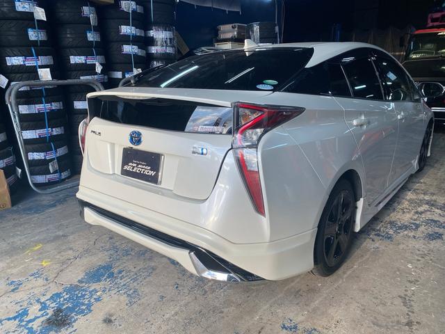 プリウス Ｓツーリングセレクション（3枚目）