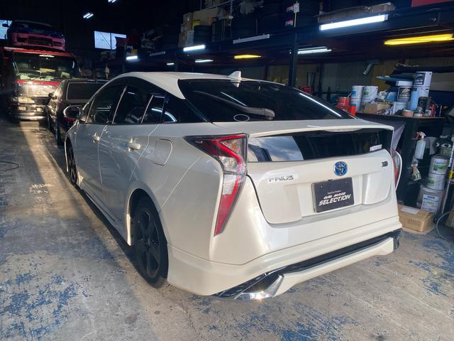プリウス Ｓツーリングセレクション（5枚目）