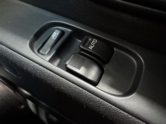 ハイゼットカーゴ ＤＸ　ＳＡＩＩＩ　キーレス　ＥＴＣ車載器　フロントシェルフ　オートライト　ＬＥＤヘッドライト　アイドリングストップ（18枚目）