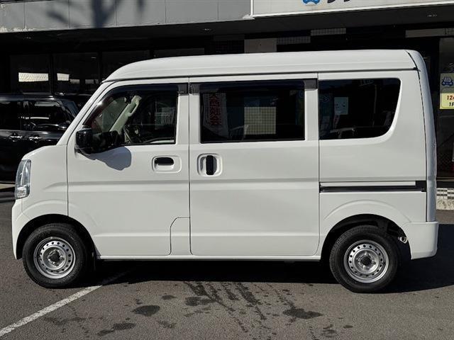 エブリイ ＰＡリミテッド　スズキセーフティサポート　キーレス　ＥＴＣ車載器　オートライト　社外バックモニター　純正ラジオ（2枚目）