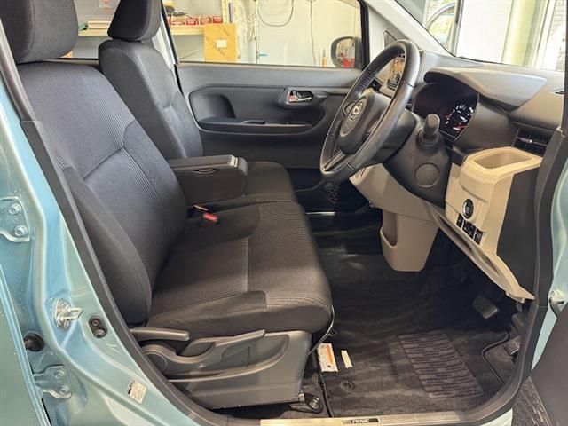 ムーヴ ＸリミテッドＩＩ　ＳＡＩＩＩ　キーレス　プッシュスタート　純正オーディオ　ステアリングスイッチ　純正アルミ　ＬＥＤヘッドライト（10枚目）