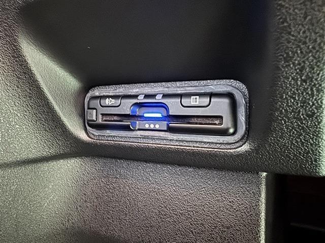 Ｎ－ＢＯＸカスタム ベースグレード　ホンダセンシング　左側パワースライドドア　純正ナビ　フルセグＴＶ　Ｂｌｕｅｔｏｏｔｈ　バックモニター　アダプティブクルーズコントロール　ＬＥＤヘッドライト・シーケンシャルウィンカー（24枚目）