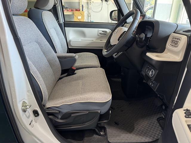 ムーヴキャンバス ストライプスＧ　両側パワースライドドア　プッシュスタート　ＥＴＣ車載器　純正ナビ　フルセグＴＶ　パノラマビューモニター　シートヒーター　ホッとカップホルダー　前後ドライブレコーダー　ＬＥＤヘッドライト・フォグランプ（10枚目）